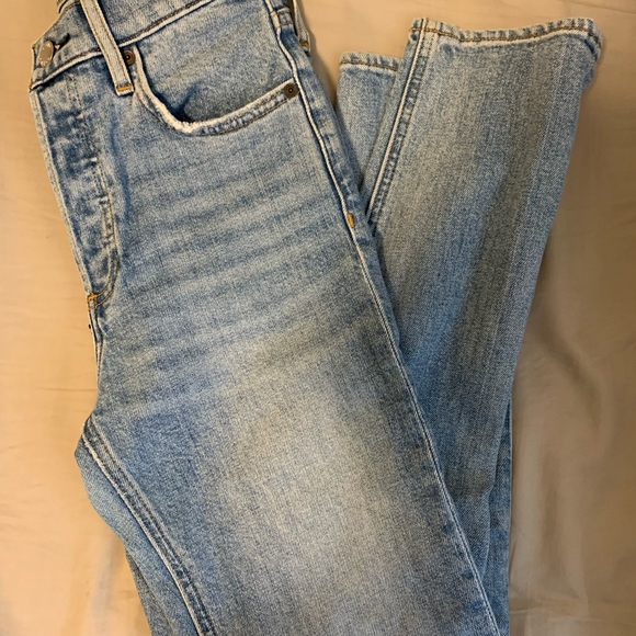 ARITZIA- Denim Forum Yoko - Picture 2 of 5